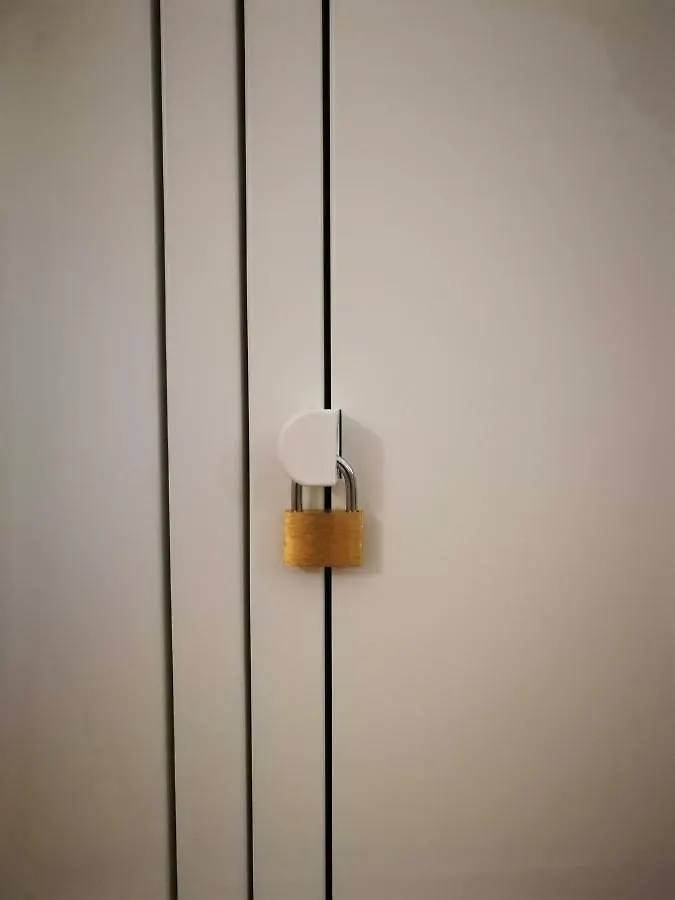 Carulli 69 - Flexible Check-In Apartments Bari Italy