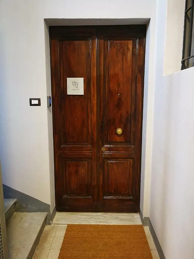 Carulli 69 - Flexible Check-In Apartments Bari Italy
